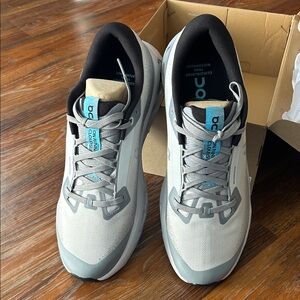 On Running Men's Cloudsurfer Trail Waterproof 11 NWT